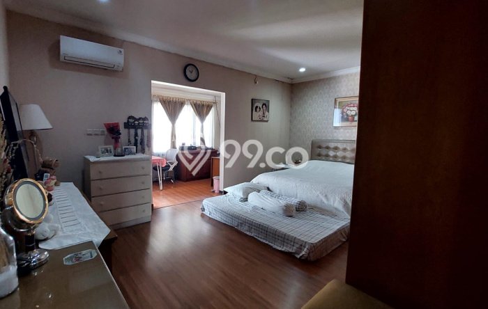 Jual Rumah Luas Megah Dengan View Cantik di Lippo Karawaci, Tangerang Jual Rumah Luas Megah Dengan View Cantik di Lippo Karawaci, Tangerang