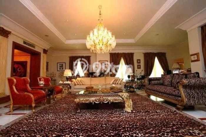 For Sale Rumah Mewah Exclusive di Menteng, Jakarta Pusat For Sale Rumah Mewah Exclusive di Menteng, Jakarta Pusat