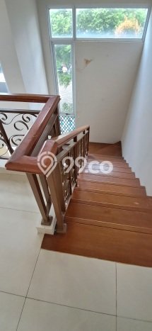 Rumah 4 Kamar Dekat Sekolah di BSD Green Wich, Tangerang Rumah 4 Kamar Dekat Sekolah di BSD Green Wich, Tangerang