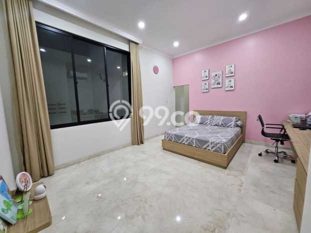Hunian Mewah LB 588m2 Siap Pakai Desain Elegan di Gading Serpong, Tangerang Hunian Mewah LB 588m2 Siap Pakai Desain Elegan di Gading Serpong, Tangerang