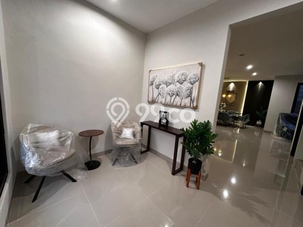 Rumah Elit LB 260m2 Siap Huni Desain Elegan di Lippo Karawaci, Tangerang Rumah Elit LB 260m2 Siap Huni Desain Elegan di Lippo Karawaci, Tangerang