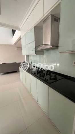 Rumah Luxury Modern Tanpa Renovasi di Lippo Karawaci Tangerang Rumah Luxury Modern Tanpa Renovasi di Lippo Karawaci Tangerang