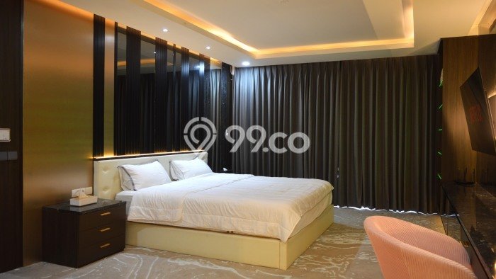 Rumah Terawat LT 336m² / LB 500m² di Kawasan Bisnis BSD, Tangerang Rumah Terawat LT 336m² / LB 500m² di Kawasan Bisnis BSD, Tangerang