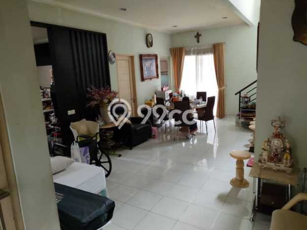 Rumah Luas Asri 4 KT Siap Huni di Gading Serpong Tangerang Rumah Luas Asri 4 KT Siap Huni di Gading Serpong Tangerang