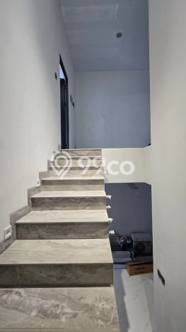 For Sale! Luxury House LT 102m2 Desain Elegan di Alam Sutera For Sale! Luxury House LT 102m2 Desain Elegan di Alam Sutera