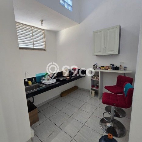 Ruko Dijual Lokasi Emas di Semarang Tengah Luas 135m2 Ruko Dijual Lokasi Emas di Semarang Tengah Luas 135m2