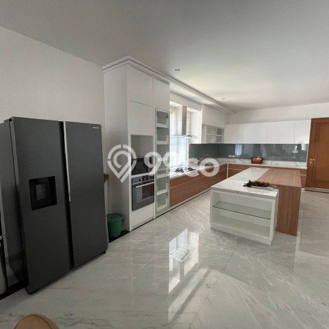 PRIME PROPERTY! Rumah area Gajah Mungkur, 4 KT, Lingkungan Elite, LT 1350m2m² LB 500m2m² PRIME PROPERTY! Rumah area Gajah Mungkur, 4 KT, Lingkungan Elite, LT 1350m2m² LB 500m2m²