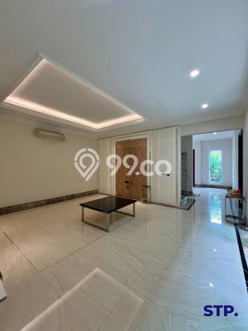 Dijual Rumah Mewah Exclusive di Dukuh Pakis, Surabaya Dijual Rumah Mewah Exclusive di Dukuh Pakis, Surabaya