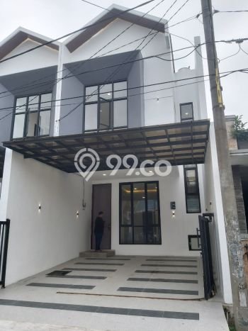 For Sale Rumah 3 Kamar Lokasi Ideal Bagus dan Strategis di Rungkut For Sale Rumah 3 Kamar Lokasi Ideal Bagus dan Strategis di Rungkut