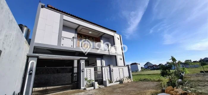 Dijual Rumah Premium dengan Fasilitas Sekitar Lengkap di Tuban, Tuban Dijual Rumah Premium dengan Fasilitas Sekitar Lengkap di Tuban, Tuban