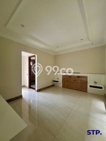 Dijual Rumah Mewah Exclusive di Dukuh Pakis, Surabaya Dijual Rumah Mewah Exclusive di Dukuh Pakis, Surabaya
