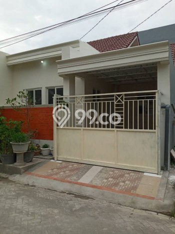 Dijual Rumah Strategis Bagus Punya 3 KT di Sidoarjo Sidoarjo SHM Dijual Rumah Strategis Bagus Punya 3 KT di Sidoarjo Sidoarjo SHM