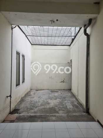 Dijual Cepat Rumah Favorit Siap Huni LB 200m2 di Sukolilo, Surabaya Dijual Cepat Rumah Favorit Siap Huni LB 200m2 di Sukolilo, Surabaya