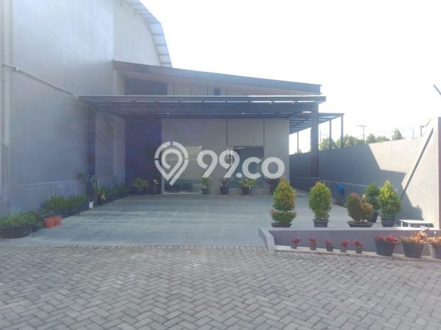 Unit Gudang Dijual di Singosari Malang Luas Tanah 7000m2, Luas Bangunan 4376m2 Unit Gudang Dijual di Singosari Malang Luas Tanah 7000m2, Luas Bangunan 4376m2