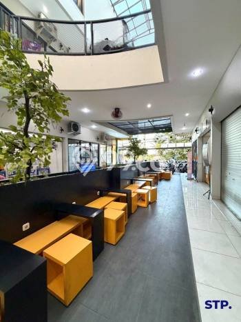 Kantor Dijual di Prime Area Surabaya Luas 829m2 Kantor Dijual di Prime Area Surabaya Luas 829m2