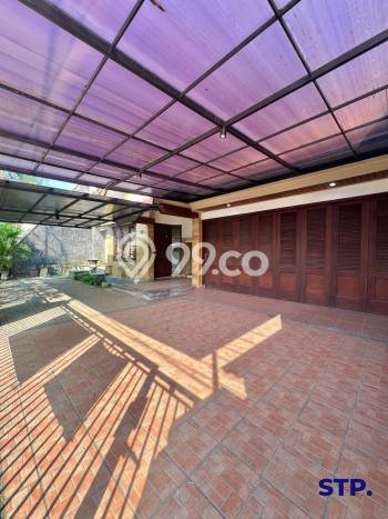 Rumah Luxury Modern Siap Huni di Margorejo Surabaya Rumah Luxury Modern Siap Huni di Margorejo Surabaya