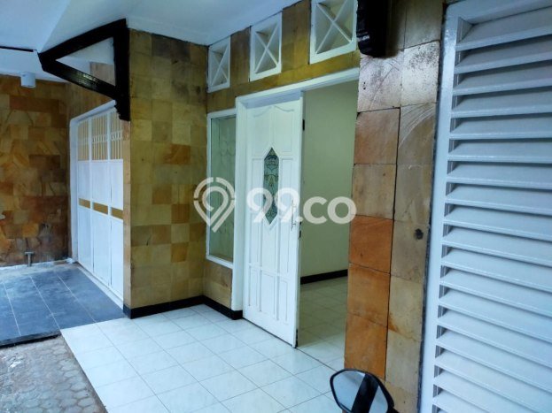 Dijual Cepat Rumah Favorit Siap Huni LB 200m2 di Waru, Sidoarjo Dijual Cepat Rumah Favorit Siap Huni LB 200m2 di Waru, Sidoarjo