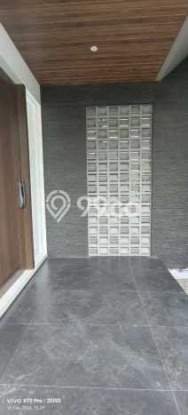 For Sale! Luxury House LT 200m2 Desain Elegan di Citraland For Sale! Luxury House LT 200m2 Desain Elegan di Citraland