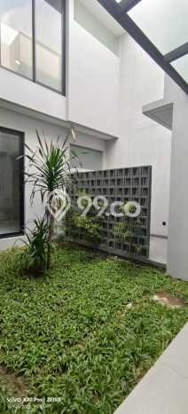 Jual Rumah Mewah Megah Dengan View Cantik di Citraland, Surabaya Jual Rumah Mewah Megah Dengan View Cantik di Citraland, Surabaya