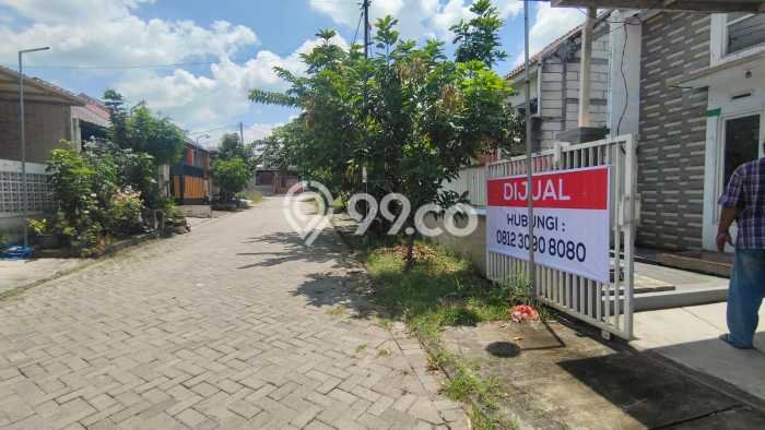 Jual Rumah Harga Miring Menganti Punya 2 Kamar & LT 104m2 Jual Rumah Harga Miring Menganti Punya 2 Kamar & LT 104m2