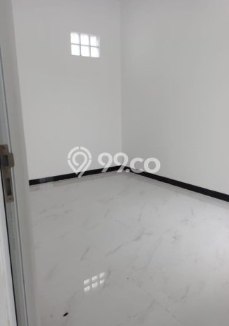 Rumah Strategis Modern Lb 96m2 di Ciracas, Jakarta Timur Rumah Strategis Modern Lb 96m2 di Ciracas, Jakarta Timur