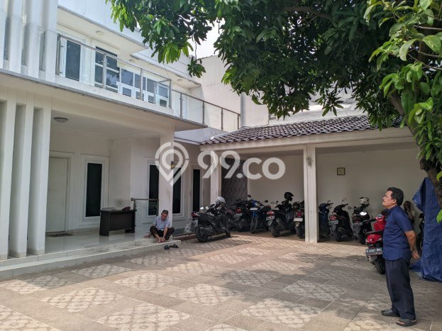 Komersial Area Bisnis di Pasar Minggu, Luas 600m², Jalan Utama Komersial Area Bisnis di Pasar Minggu, Luas 600m², Jalan Utama