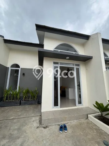 Siap Huni Rumah Minimalis & Modern LB 36m2 di Teluk Naga Siap Huni Rumah Minimalis & Modern LB 36m2 di Teluk Naga