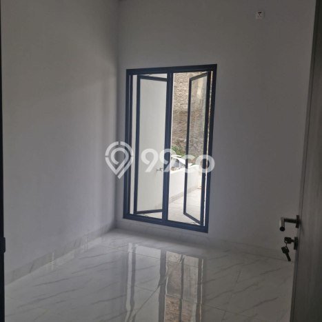 Rumah Modern 4 KT di Cibubur Jakarta Timur Rumah Modern 4 KT di Cibubur Jakarta Timur