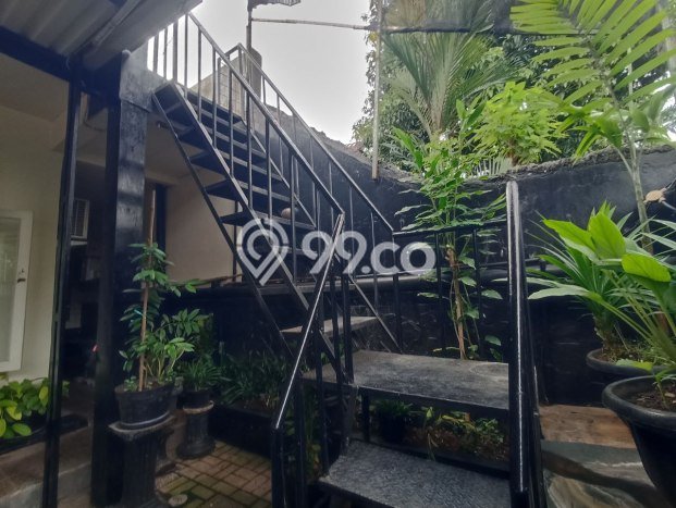 For Sale! Premium House LT 200m2 Desain Elegan di Cinere For Sale! Premium House LT 200m2 Desain Elegan di Cinere