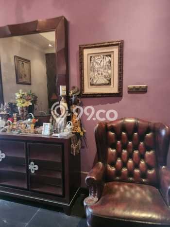 Rumah Mewah LB 460m2 Siap Huni Desain Elegan di Cibubur, Jakarta Timur Rumah Mewah LB 460m2 Siap Huni Desain Elegan di Cibubur, Jakarta Timur