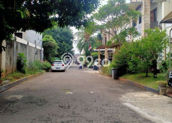 Rumah Mewah Dijual LT 348m2 di Cilandak, Jakarta Selatan Rumah Mewah Dijual LT 348m2 di Cilandak, Jakarta Selatan