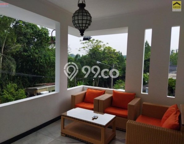 Hunian Elit LB 400m2 Siap Huni Desain Elegan di Cibubur, Bogor Hunian Elit LB 400m2 Siap Huni Desain Elegan di Cibubur, Bogor