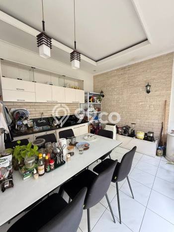 Rumah Luas Asri 4 KT Siap Huni di Legenda Wisata Jakarta Timur Rumah Luas Asri 4 KT Siap Huni di Legenda Wisata Jakarta Timur