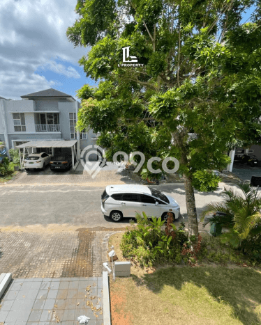 Hunian Mewah LB 240m2 Siap Pakai Desain Elegan di Tiban, Batam Hunian Mewah LB 240m2 Siap Pakai Desain Elegan di Tiban, Batam