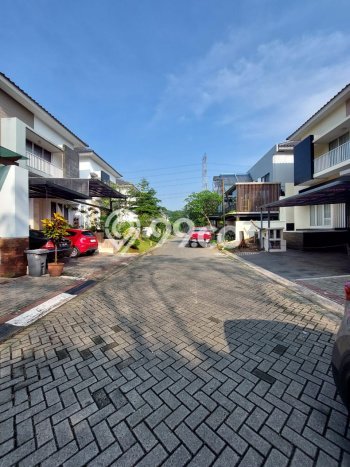 Rumah Luxury Modern Tanpa Renovasi di Bintaro Tangerang Selatan Rumah Luxury Modern Tanpa Renovasi di Bintaro Tangerang Selatan