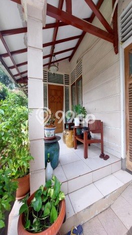For Sale! Luxury House LT 496m2 Desain Elegan di Jati Padang For Sale! Luxury House LT 496m2 Desain Elegan di Jati Padang