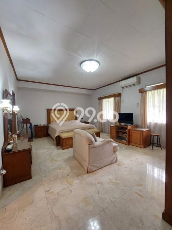 Rumah Elit Modern Siap Huni di Lebak Bulus Jakarta Selatan Rumah Elit Modern Siap Huni di Lebak Bulus Jakarta Selatan