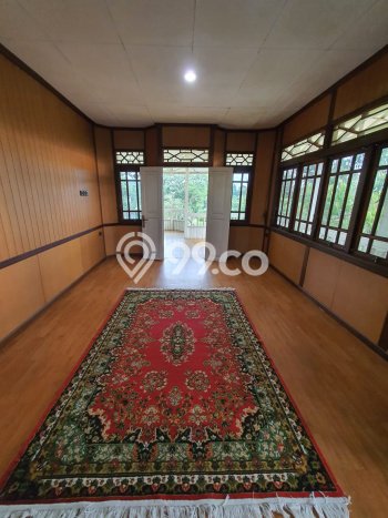 Rumah Elit Modern Tanpa Renovasi di Kota Sukabumi Sukabumi Rumah Elit Modern Tanpa Renovasi di Kota Sukabumi Sukabumi