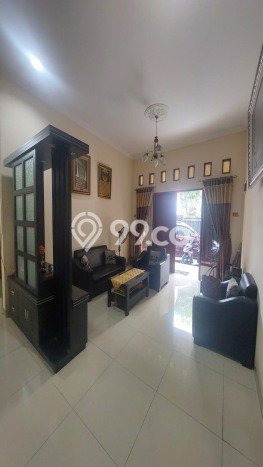For Sale! Premium House LT 228m2 Desain Modern di Veteran For Sale! Premium House LT 228m2 Desain Modern di Veteran