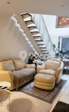 Rumah Elit LB 150m2 Siap Huni Desain Elegan di Bintaro, Jakarta Selatan Rumah Elit LB 150m2 Siap Huni Desain Elegan di Bintaro, Jakarta Selatan