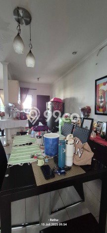 Rumah Luas Asri 2 KT Siap Pakai di Raffles Hills Jakarta Timur Rumah Luas Asri 2 KT Siap Pakai di Raffles Hills Jakarta Timur