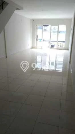 Ruko Dijual di Jakarta Timur LT 50m2 & LB 100m2 Lokasi Terbaik! Ruko Dijual di Jakarta Timur LT 50m2 & LB 100m2 Lokasi Terbaik!