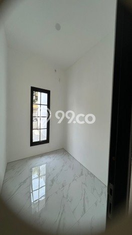 Dijual Rumah 3 Kamar Lokasi Ideal Bagus dan Strategis di Rungkut Dijual Rumah 3 Kamar Lokasi Ideal Bagus dan Strategis di Rungkut