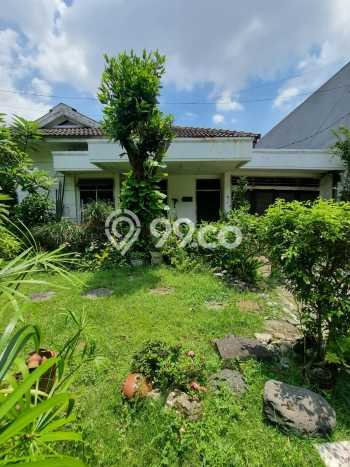 Rumah Eksklusif Siap Huni LT 395m2 di Rungkut, Surabaya Rumah Eksklusif Siap Huni LT 395m2 di Rungkut, Surabaya