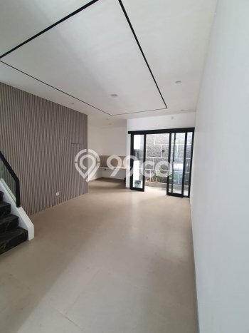 Jual Rumah Eksklusif 3 KT di Kedung Baruk, Surabaya Jual Rumah Eksklusif 3 KT di Kedung Baruk, Surabaya