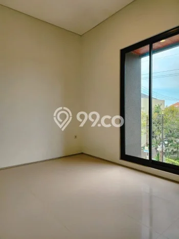 Rumah Minimalis 3 KT di Pakuwon City Surabaya Semi Furnished Rumah Minimalis 3 KT di Pakuwon City Surabaya Semi Furnished