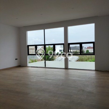 Rumah PREMIUM! area Setiabudi, Bandung, LT 417m² Bangunan 300m², HARGA SPESIAL Rumah PREMIUM! area Setiabudi, Bandung, LT 417m² Bangunan 300m², HARGA SPESIAL