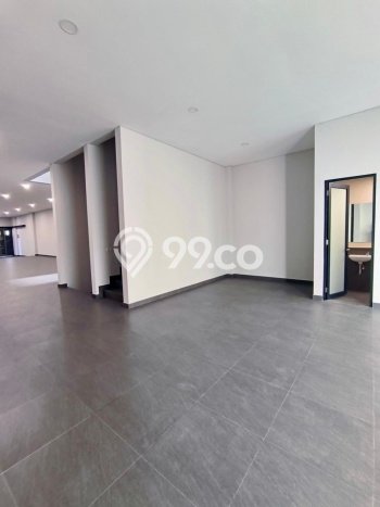 Unit Ruko Tersedia di Otista Spesifikasi LB 740m2 Unit Ruko Tersedia di Otista Spesifikasi LB 740m2