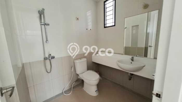 Dijual Rumah Mewah Elegan Dengan View Eksklusif di Alam Sutera, Tangerang Dijual Rumah Mewah Elegan Dengan View Eksklusif di Alam Sutera, Tangerang