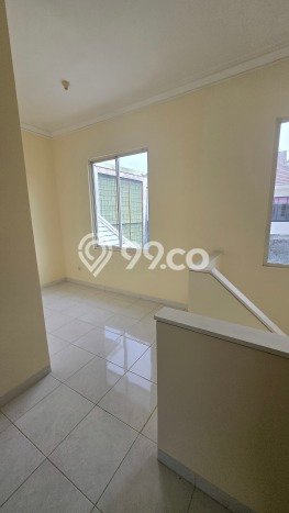 For Sale! Luxury House LT 160m2 Desain Modern di Alam Sutera For Sale! Luxury House LT 160m2 Desain Modern di Alam Sutera